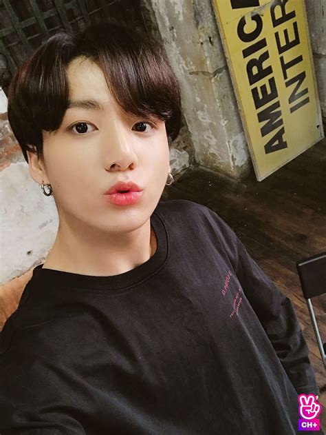 twitter jungkook|jungkook twitter selca.